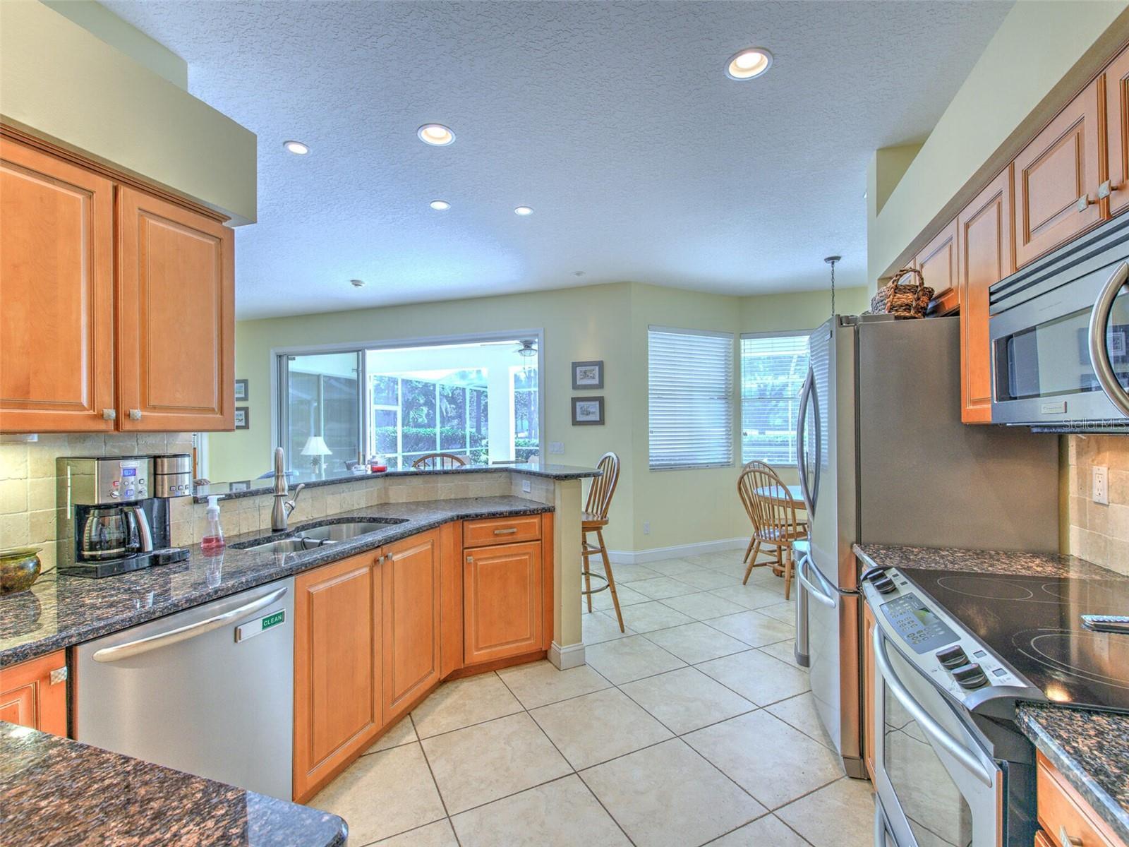 4949 Willow Ridge Ter