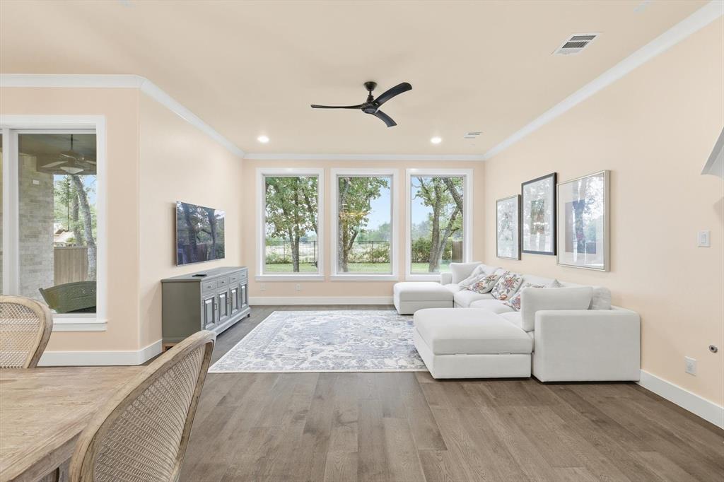 404 Boonesville Bend