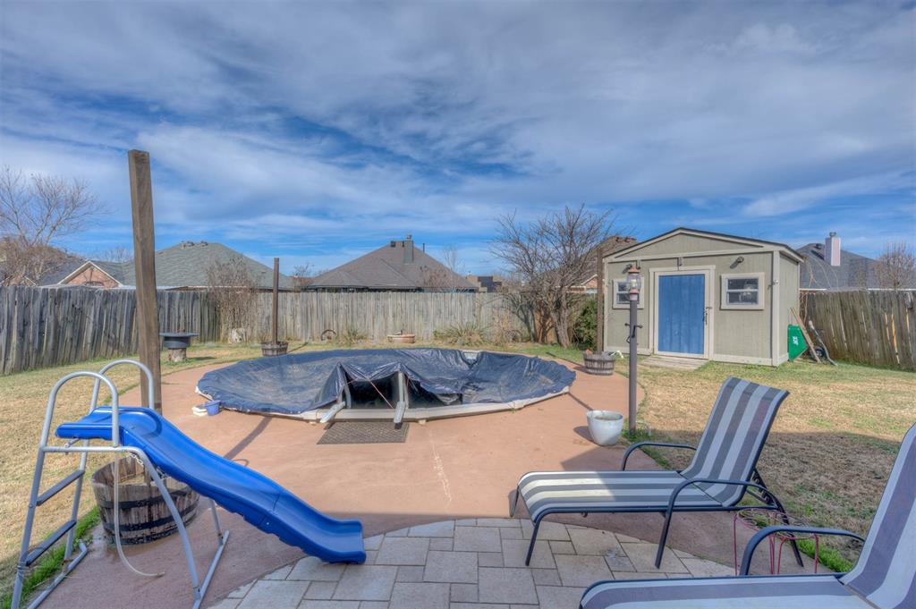 5861 Bluebonnett Drive