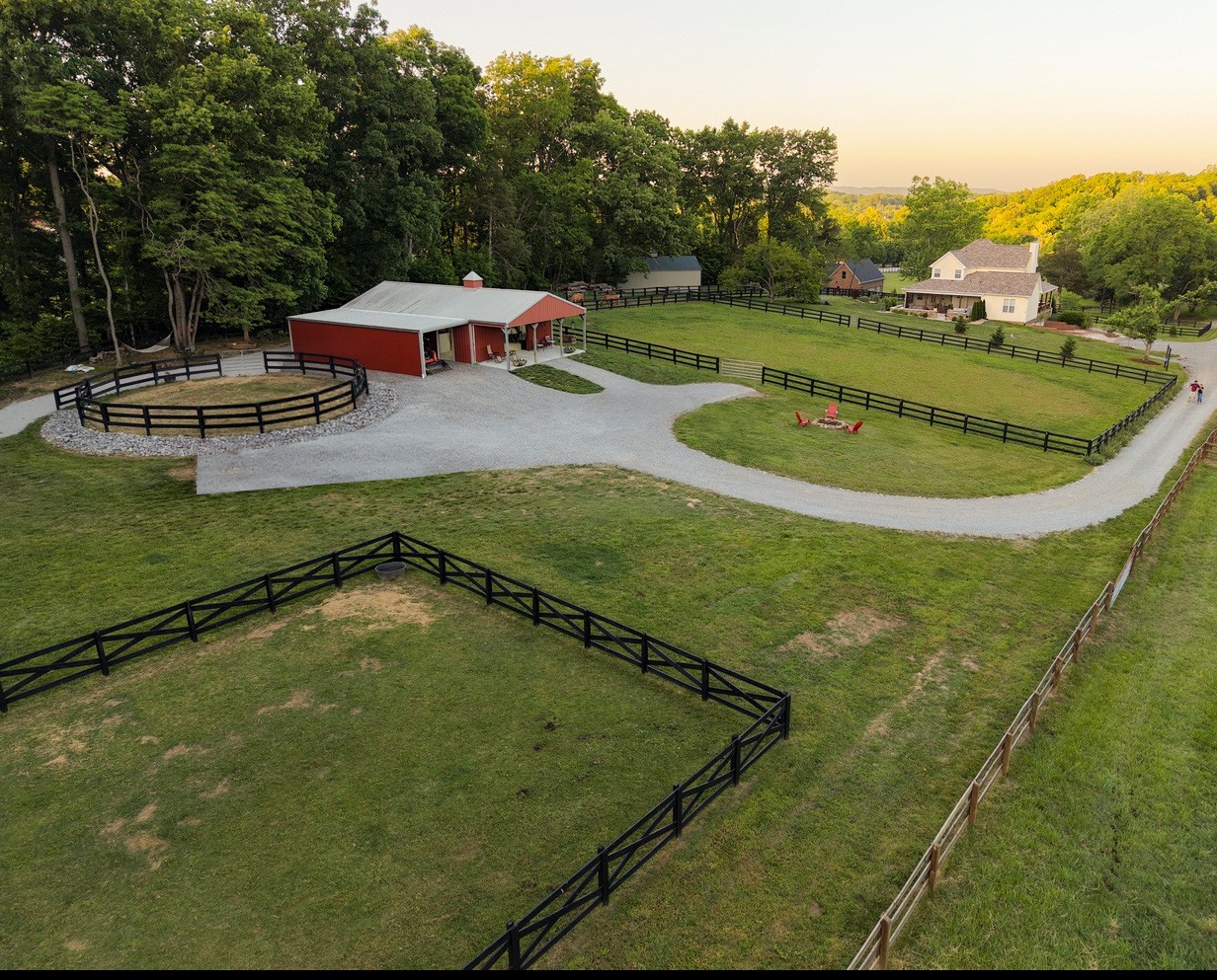 157 Giles Ln
