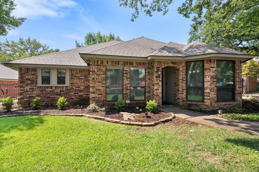 2206 Sand Creek Court