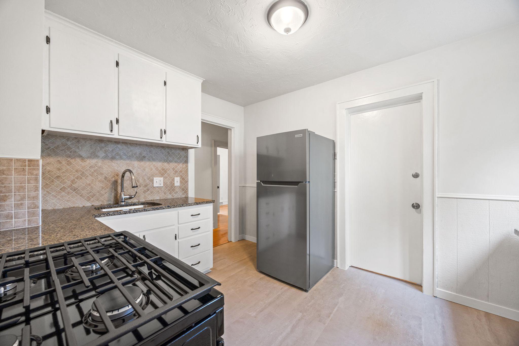 210 Warwick Street SE