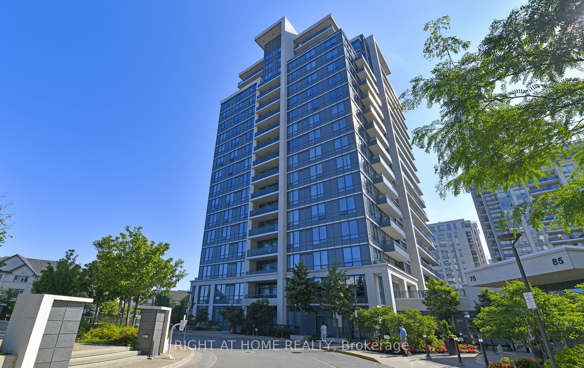 75 North Park Rd 102