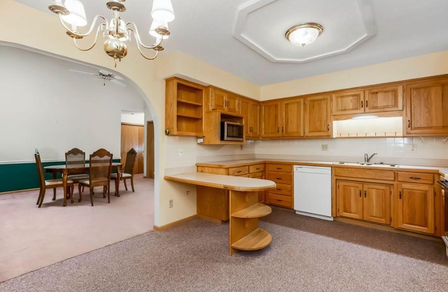 6612 NW Revere Drive