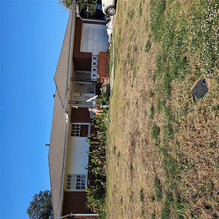 Investor special, Property to be sold in "as is" condition.  Currently lease need 24 Hour Notice to Show.