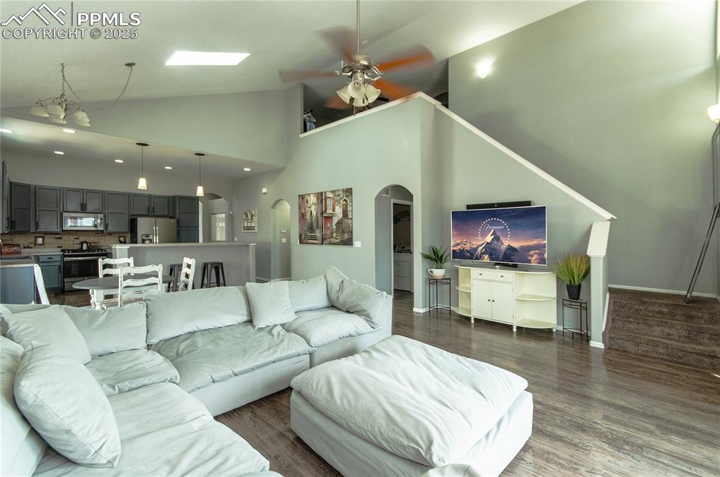 10604 Deer Meadow Circle