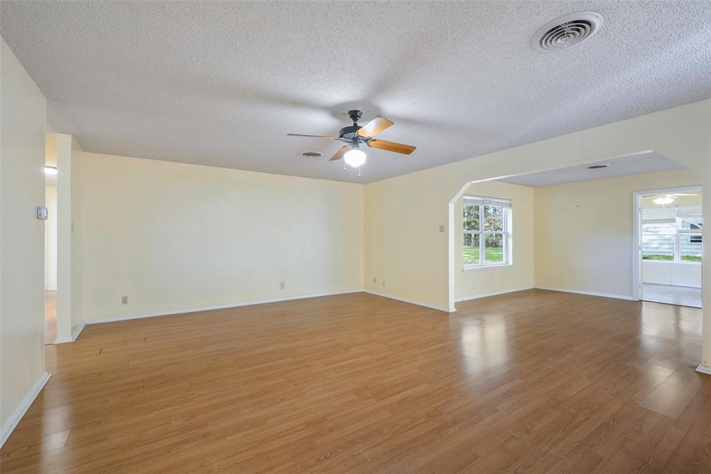 254 Cayuga Trail