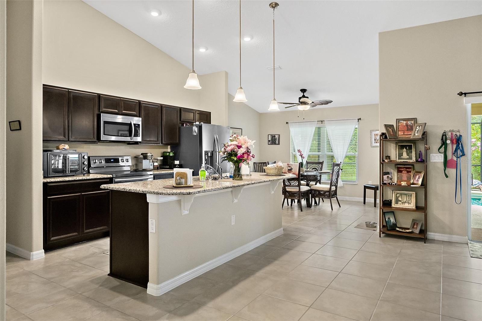 35 Fernmill Lane