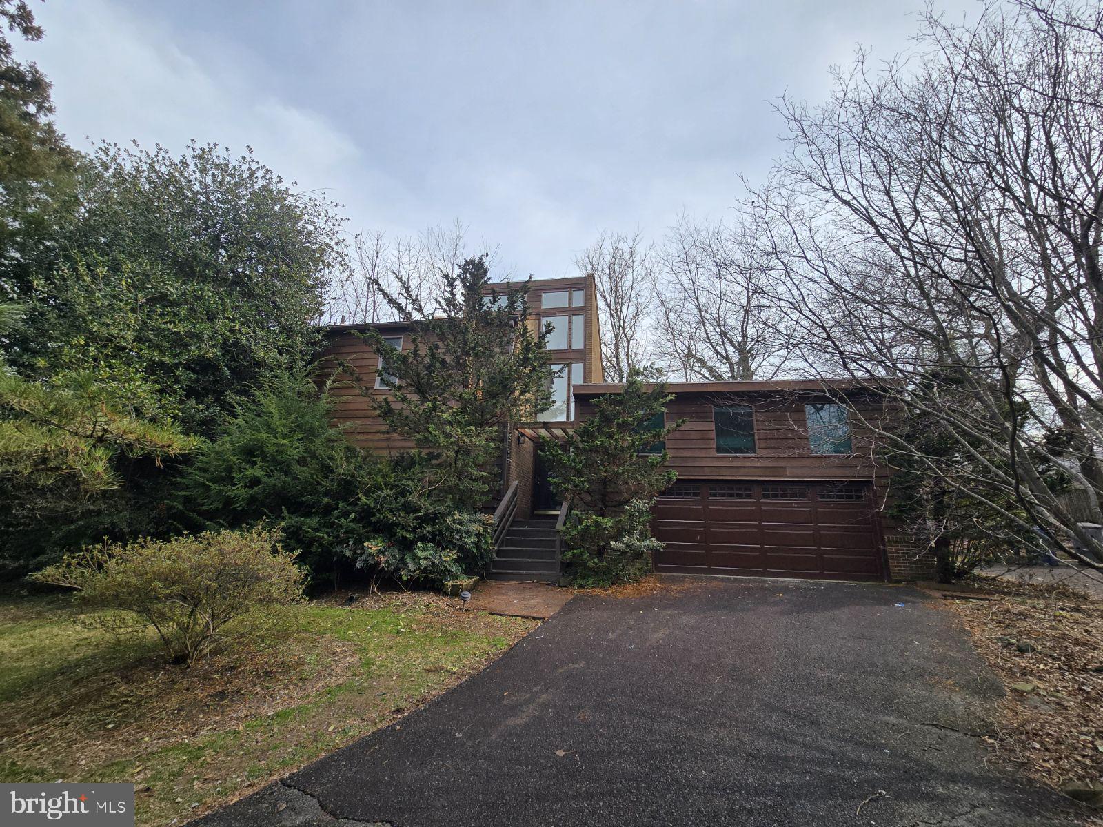 1528 Pathfinder Lane