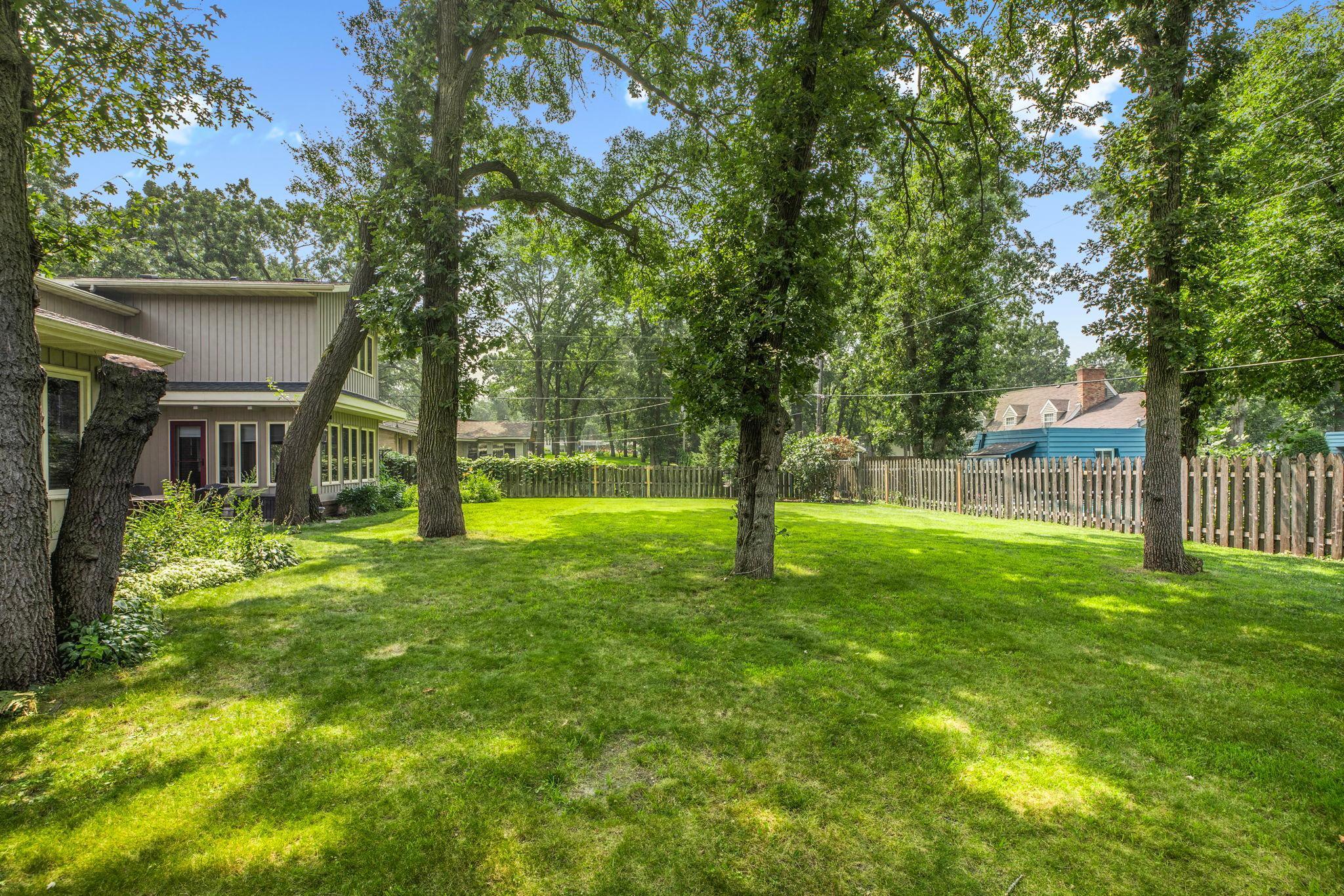 2021 Hillcrest Drive