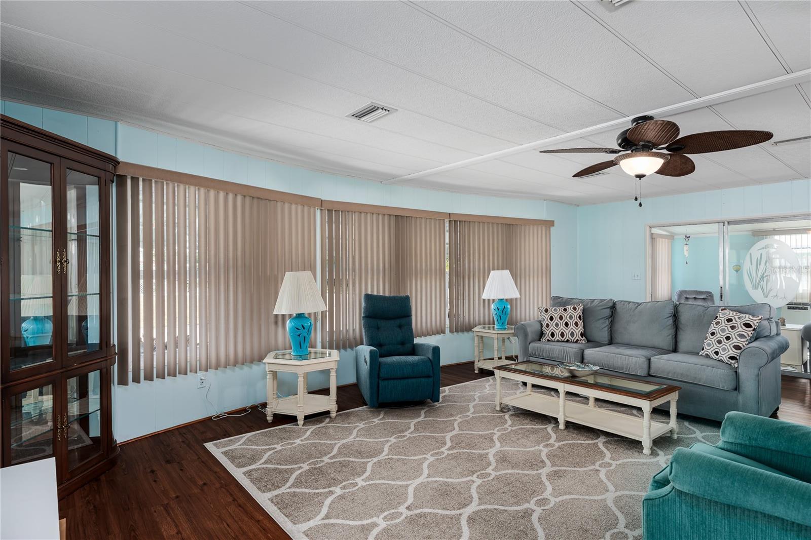 1003 45th Avenue Drive E