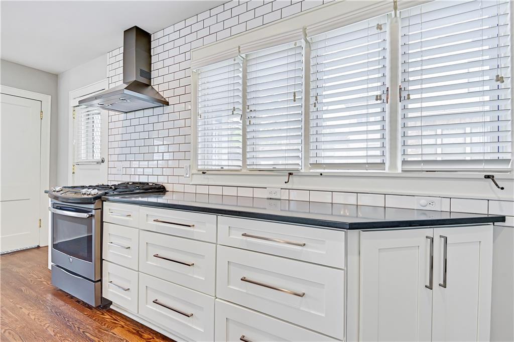 5600 Brookside Boulevard