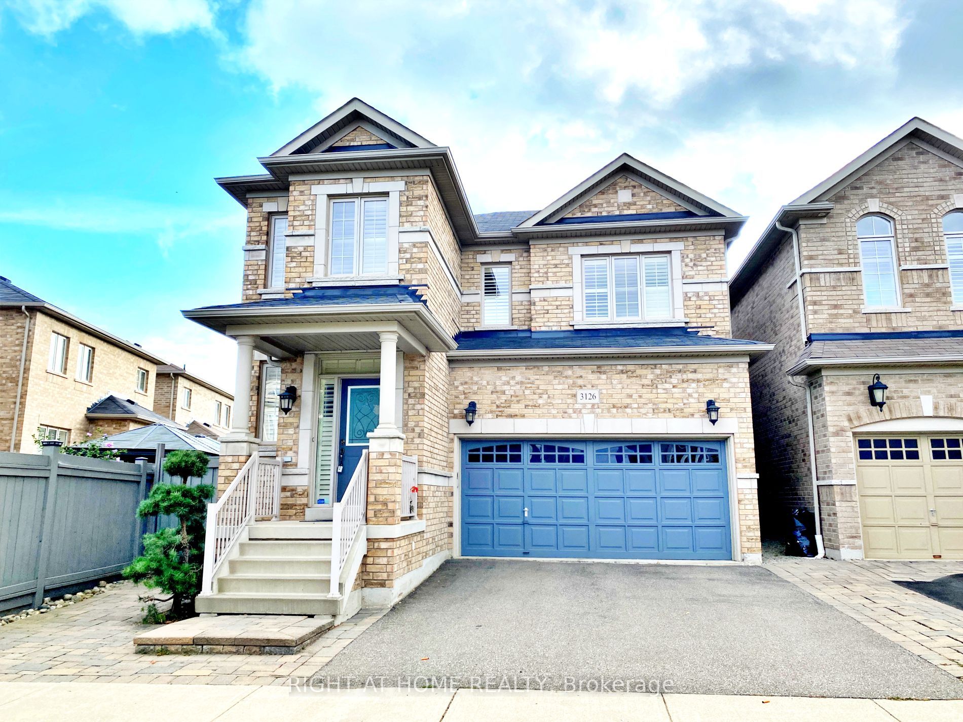 3126 Trailside Dr