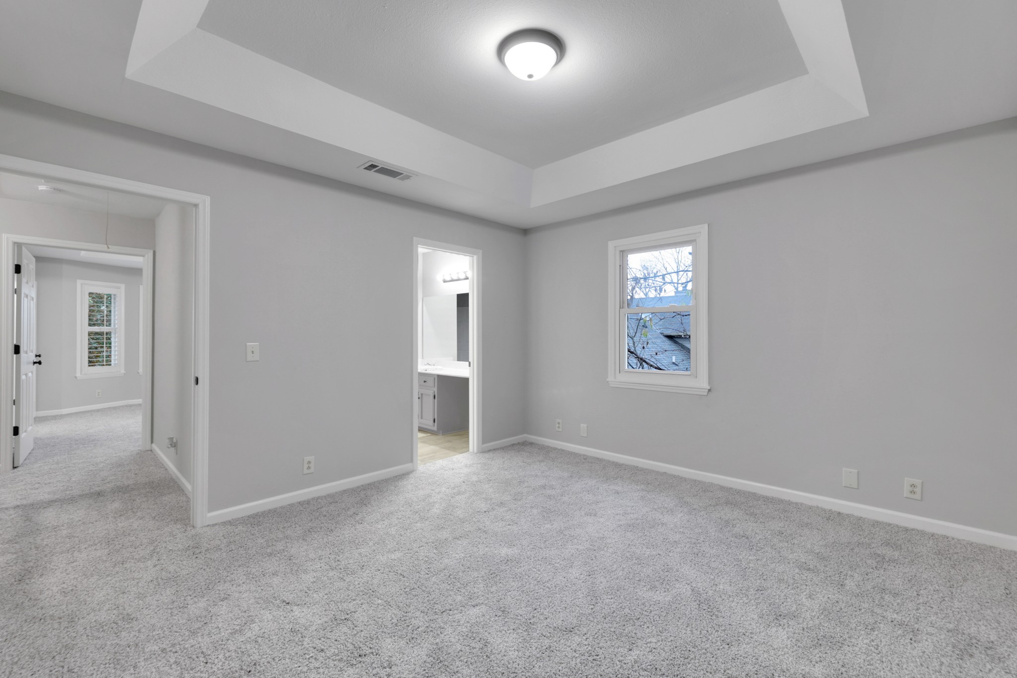 304 Hillside Ct