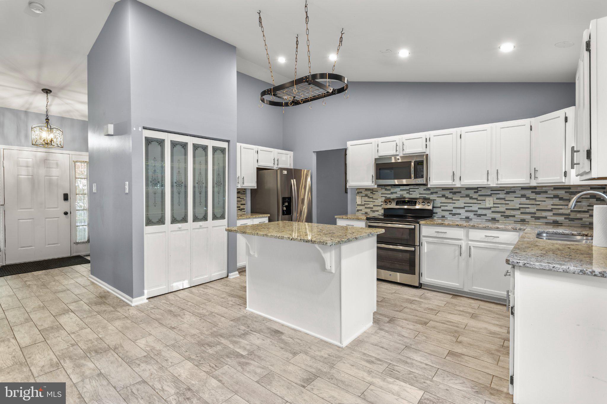 14131 Pleasant View Drive
