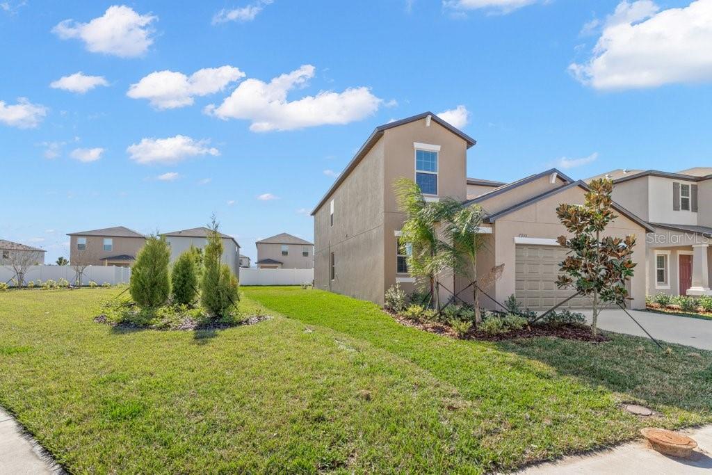 7235 Ronnie Gardens Court