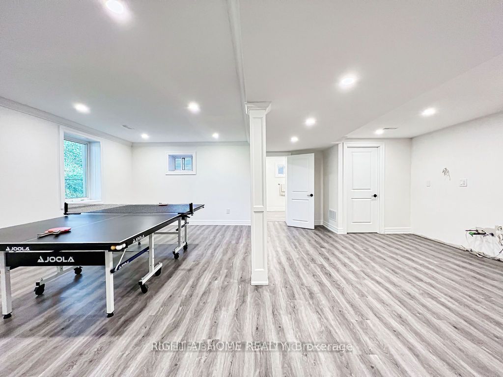 28 Bayview Park Lane