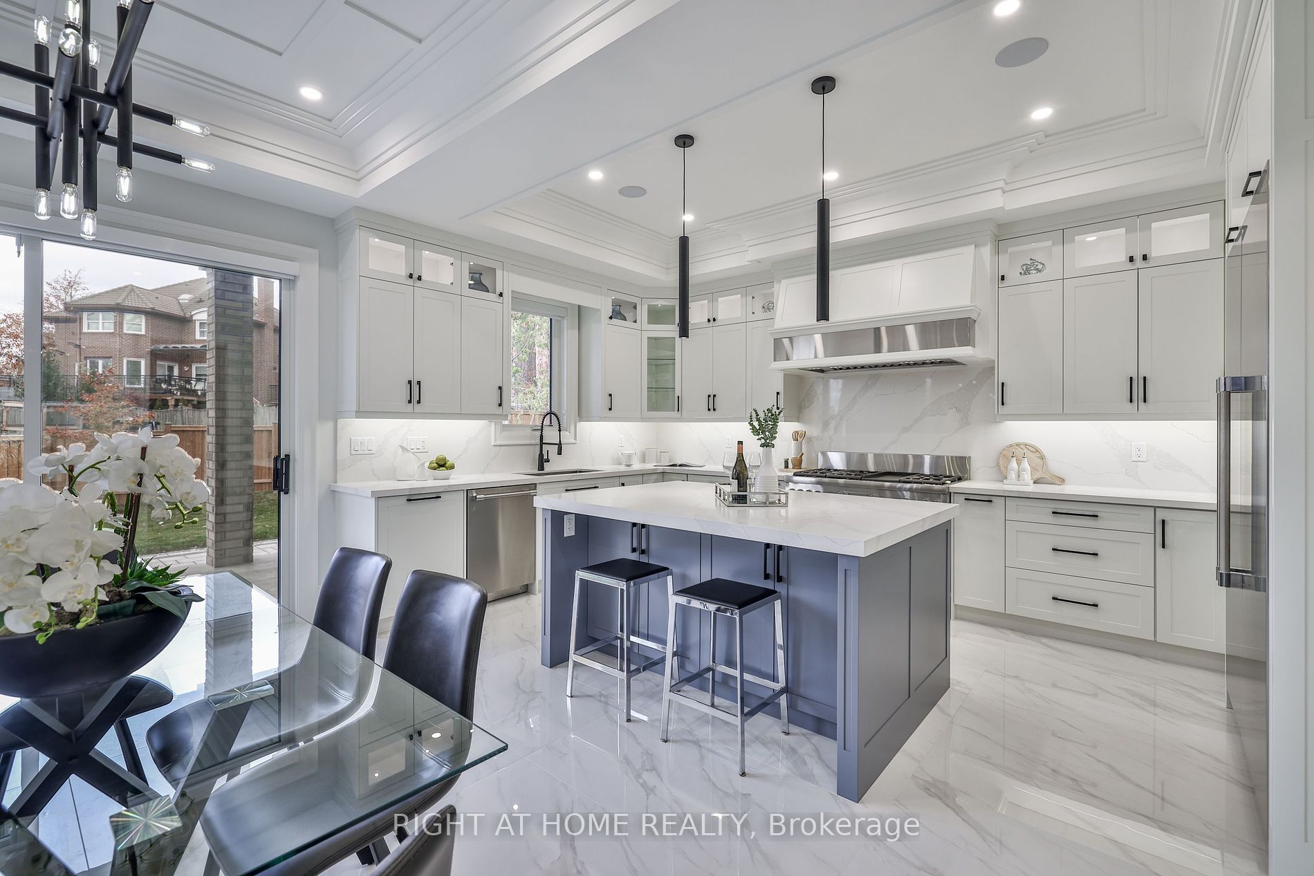 8 Hughson Dr