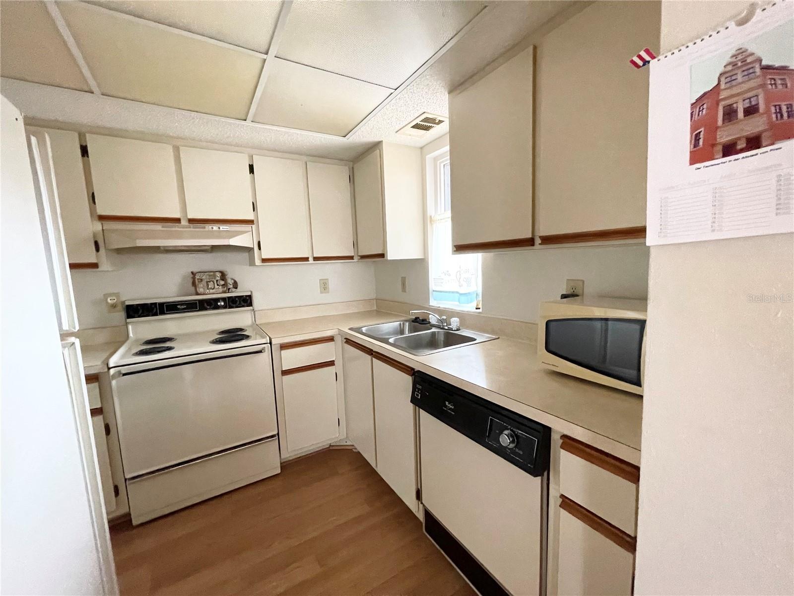 19505 Quesada Avenue M102