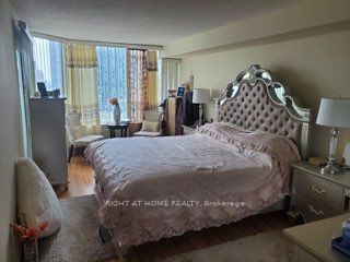 350 W Rathburn Rd 1702