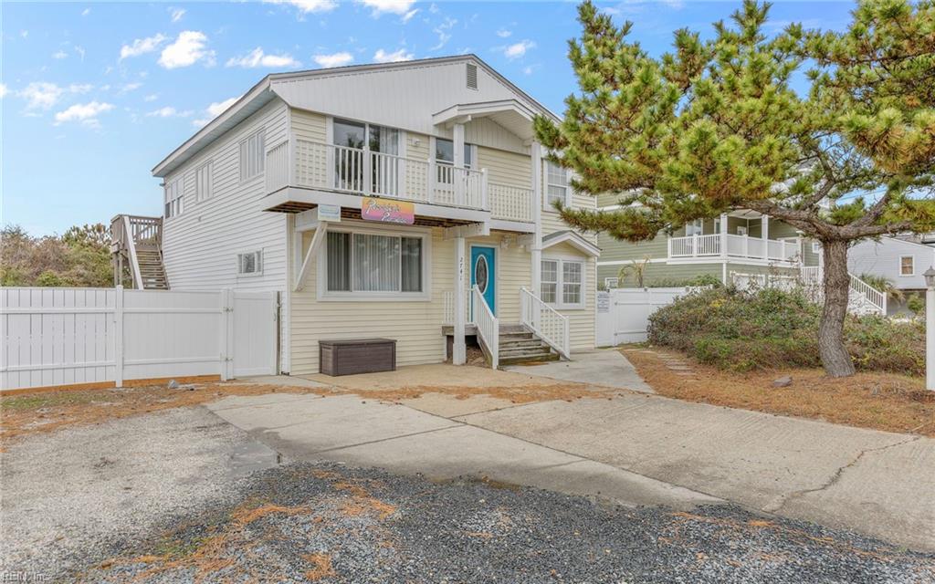 2741 Sandpiper Road, Virginia Beach, VA 