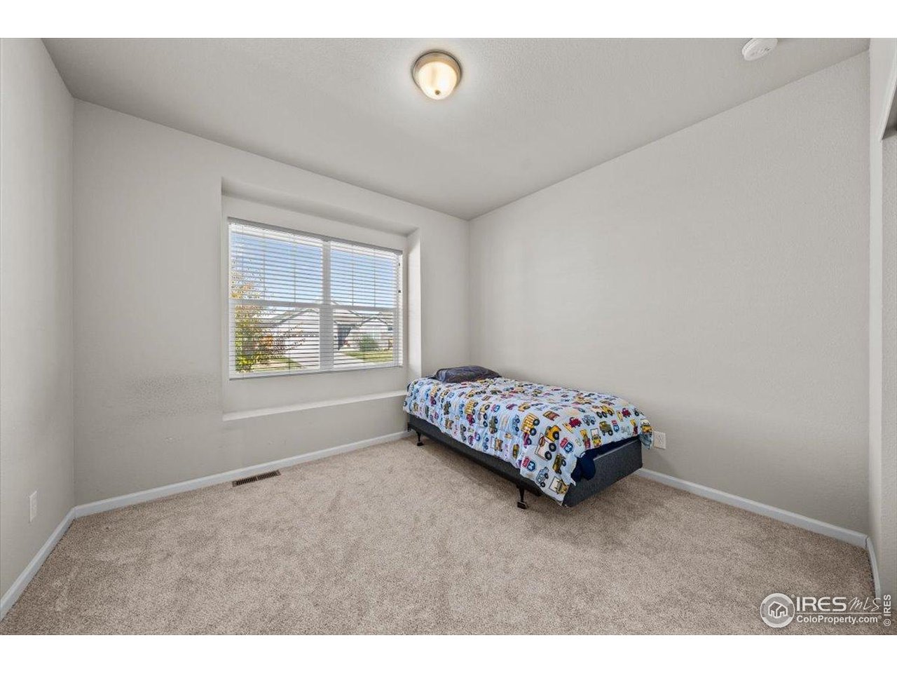 513 Grand Market Ave