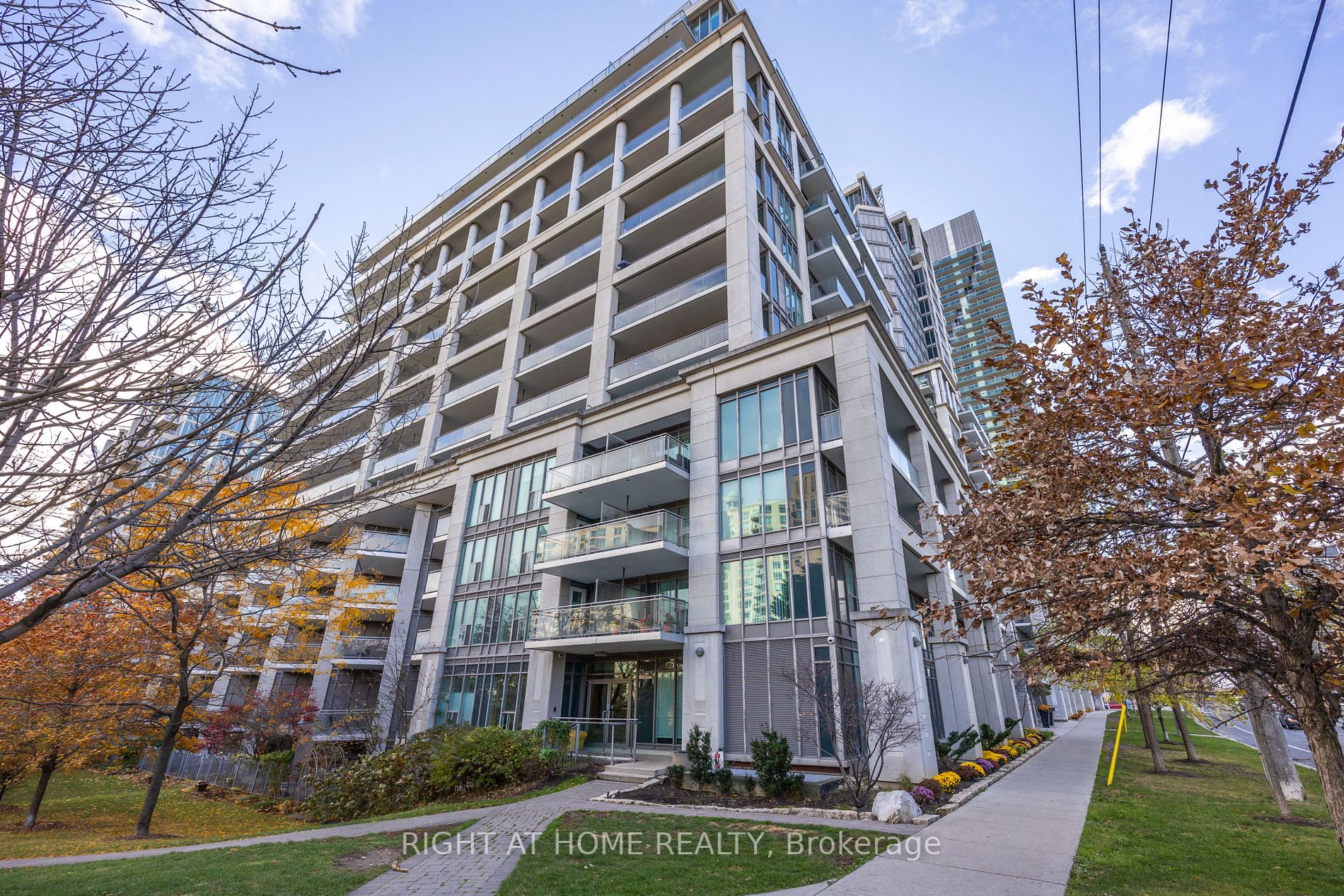2119 W Lake Shore Blvd 405