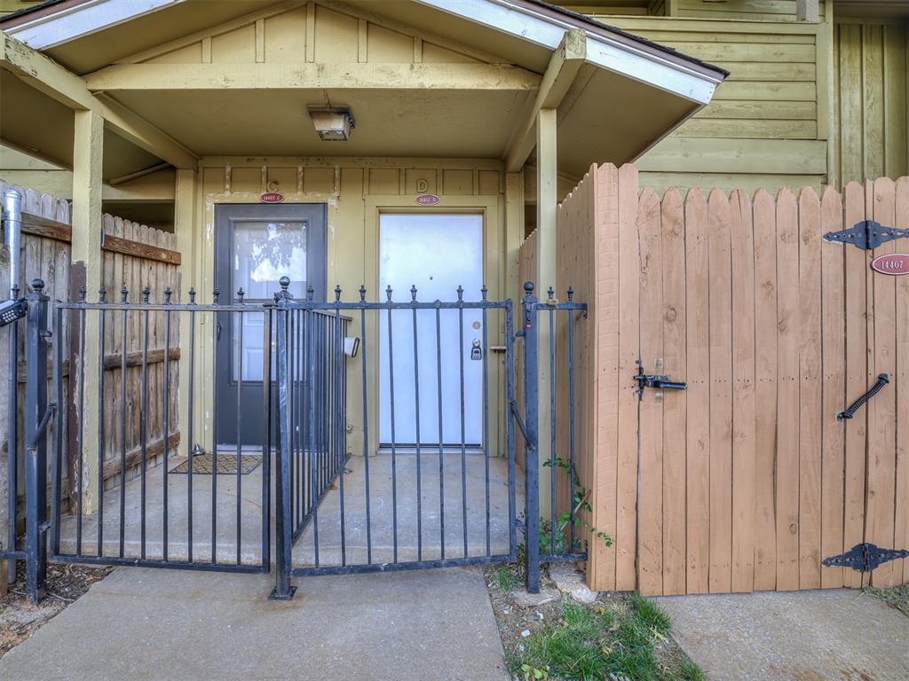 Here is a clean, stylish, and convenient place to call home. Near an abundance of restaurants and shopping. 1 bed, 1 bath updated condo where you can enjoy new painting, doors, flooring, counters, appliances, and re-modeled bathroom. Washer/dryer included. *Tenant only responsible for electric utility. Water/sewer/trash included. Covered parking and gated entry. Also, can enjoy access to community pool.