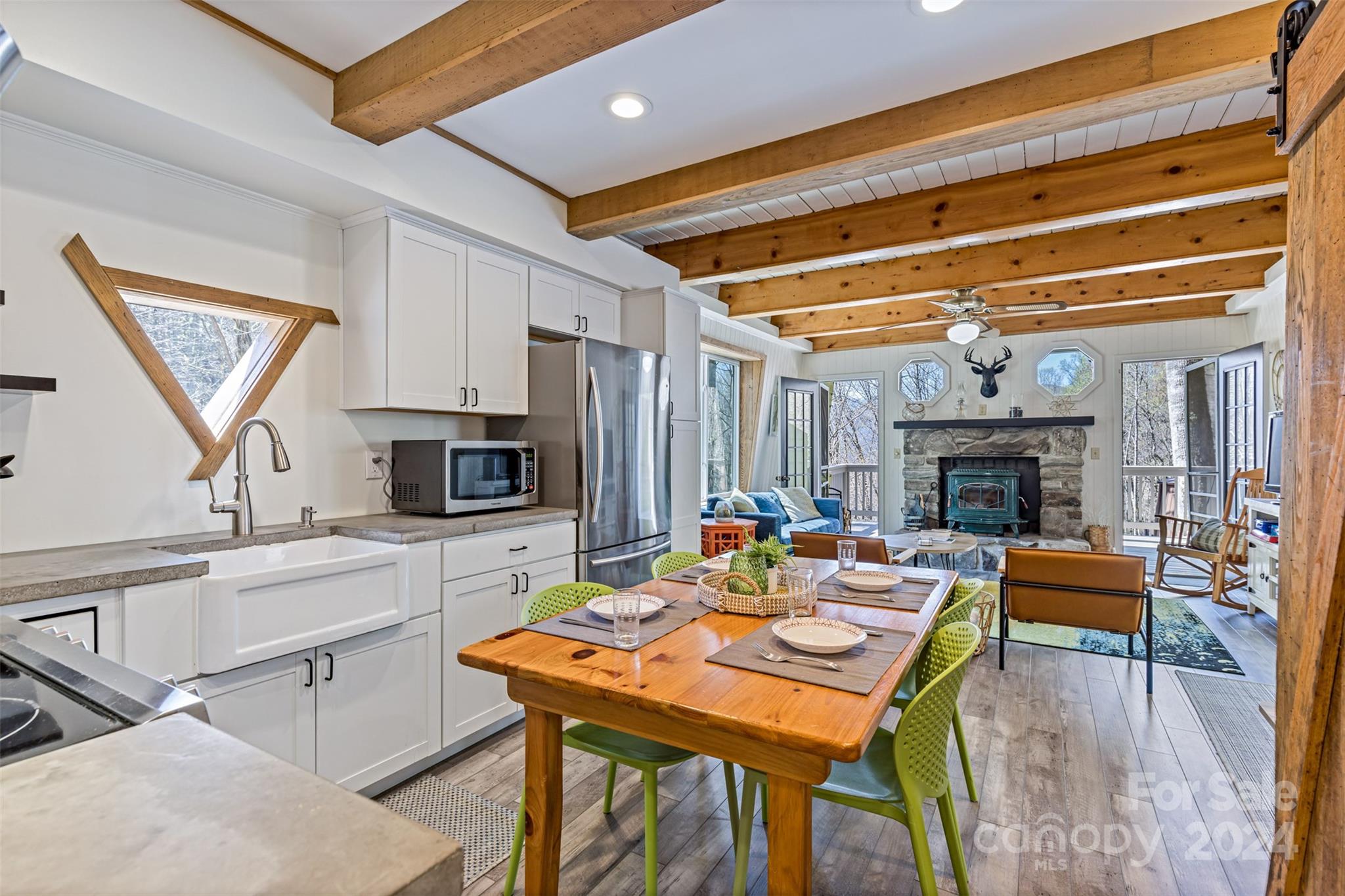 80 Chalet Place