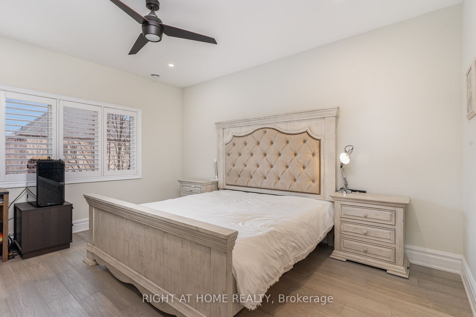 185 Cook's Mill Cres