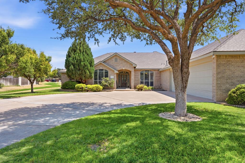 STUNNING 4/3/3 vacant and ready for a new owner to call it home.  New roof, open concept, beautiful kitchen, with quartz countertops, formal living and dining rooms and great primary suite.  Backyard has a firepace & hot tub/spa under the covered patio with nice landscaped yard for a nice place to wind down after playing a round of golf on the course.  Three car garage has storage for tools, golf cart or hobby/projects.  A quick walk has you at the clubhouse, pool, tennis courts or club dinning.  Don't miss out on this wonderful home.  One year home warranty through HMS