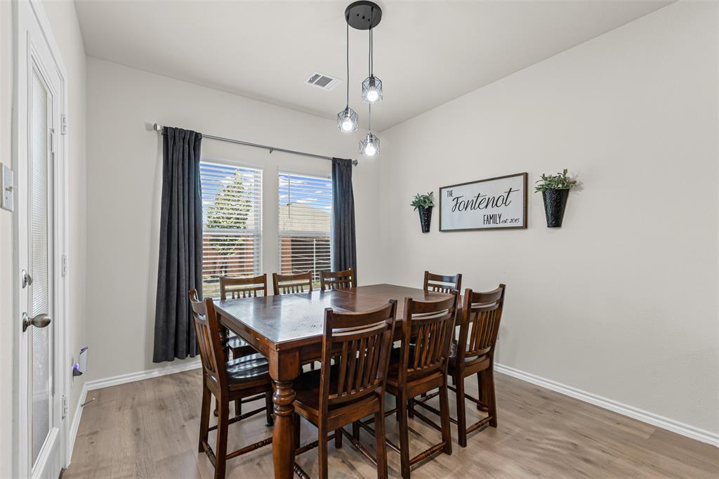 752 Amelia Court