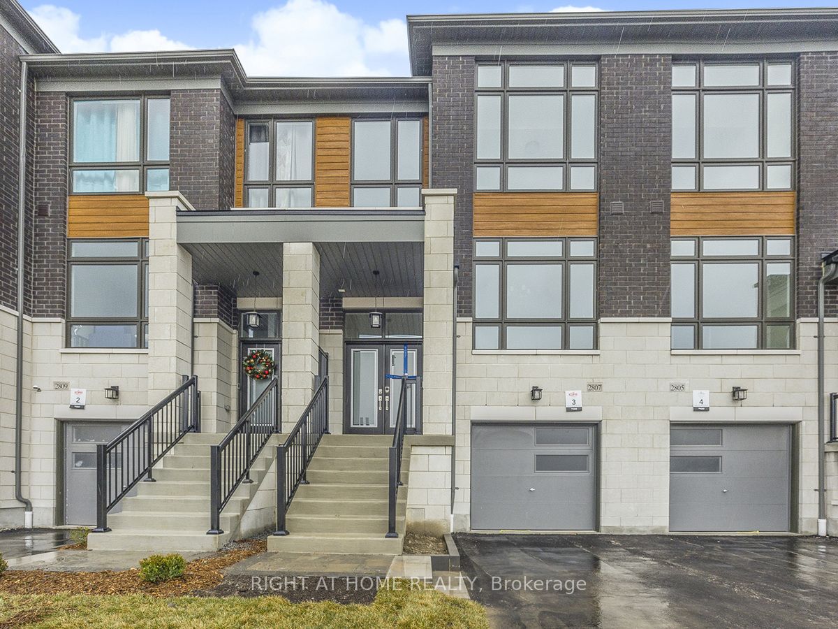 2807 Albatross Way