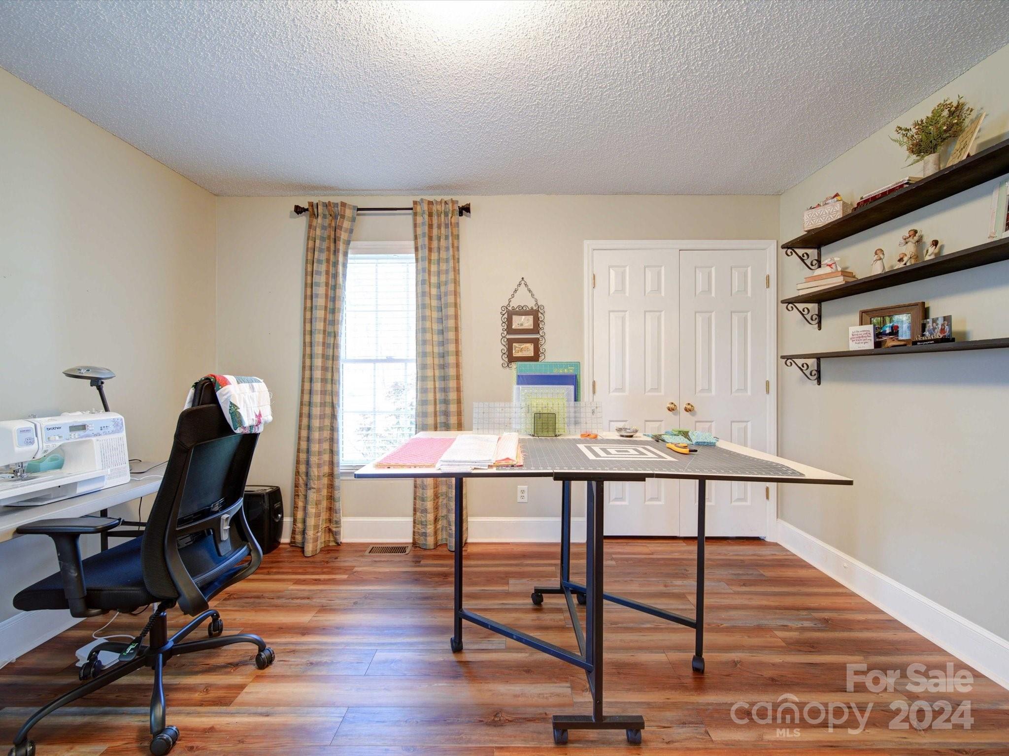 5044 Scaleybark Court 133