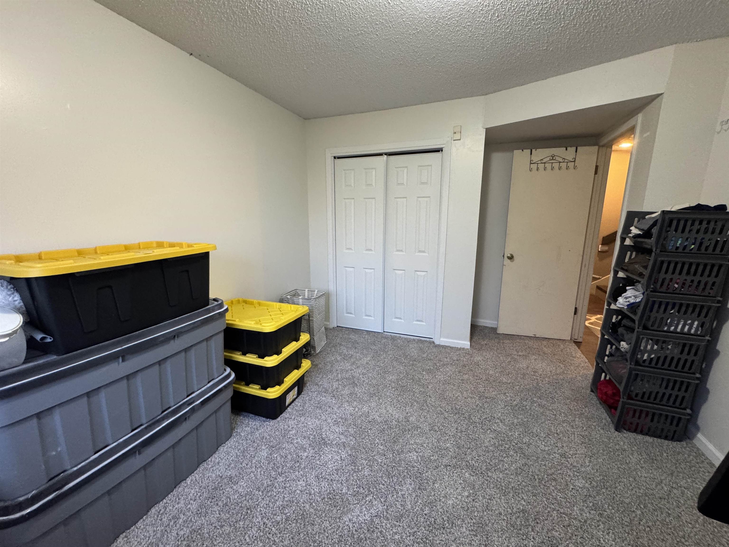 2421 S Yellowstone St