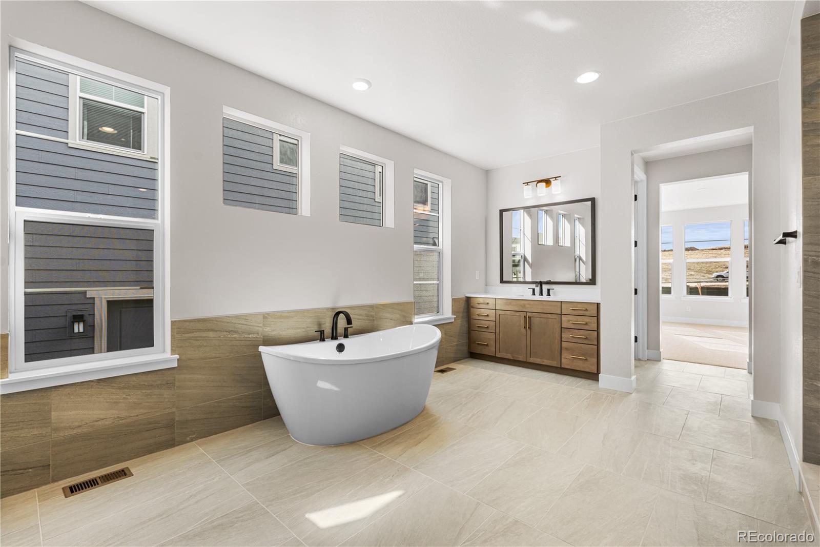 6529 Still Pine Circle