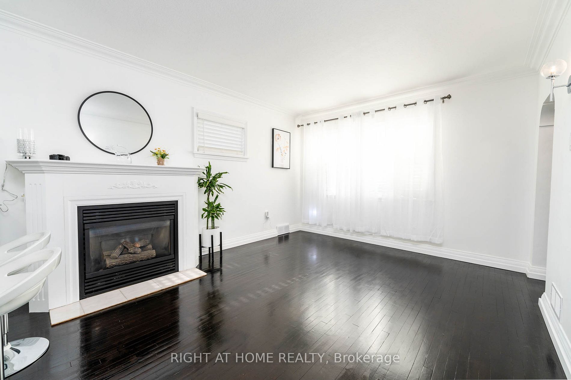 105 Glenridge Ave