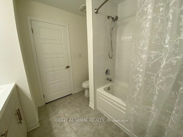 1125 Leger Way 25