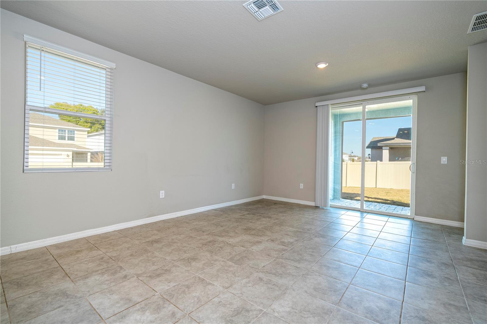 874 Rivers Crossing Street