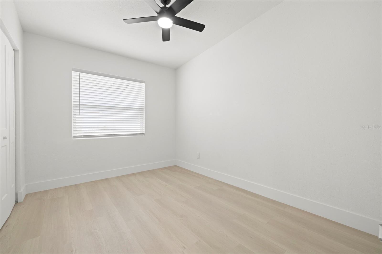 3008 E Elm Street