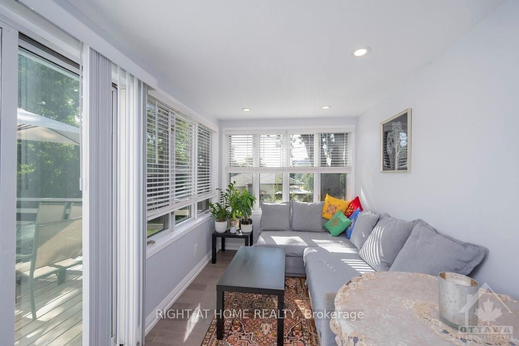 2 FLORETTE St