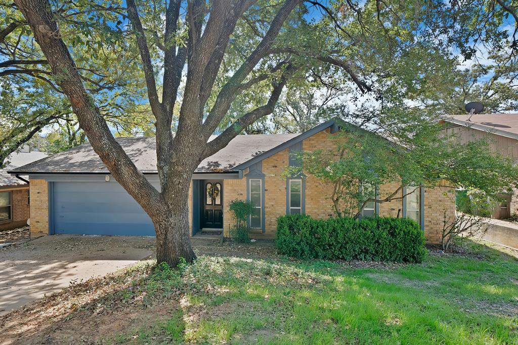7648 Blue Carriage Lane