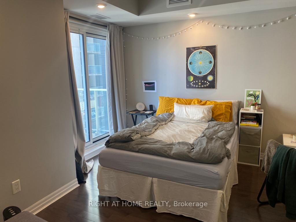 195 Besserer St 2008