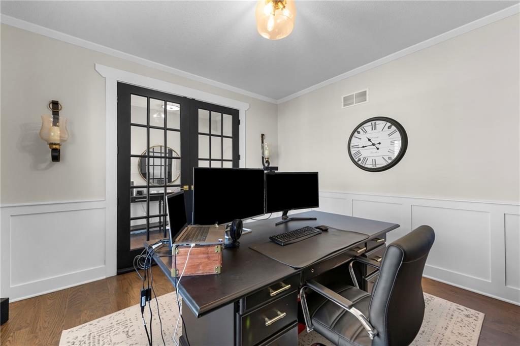 7613 N Tullis Avenue