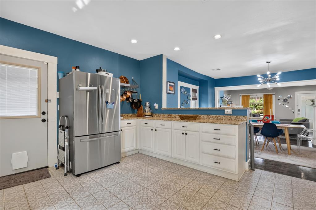 1216 NW 39th Street