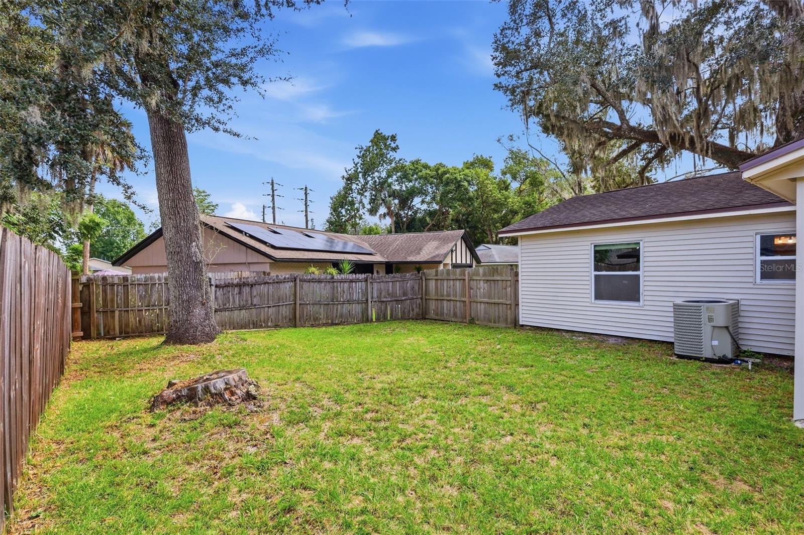 711 Thistle Place