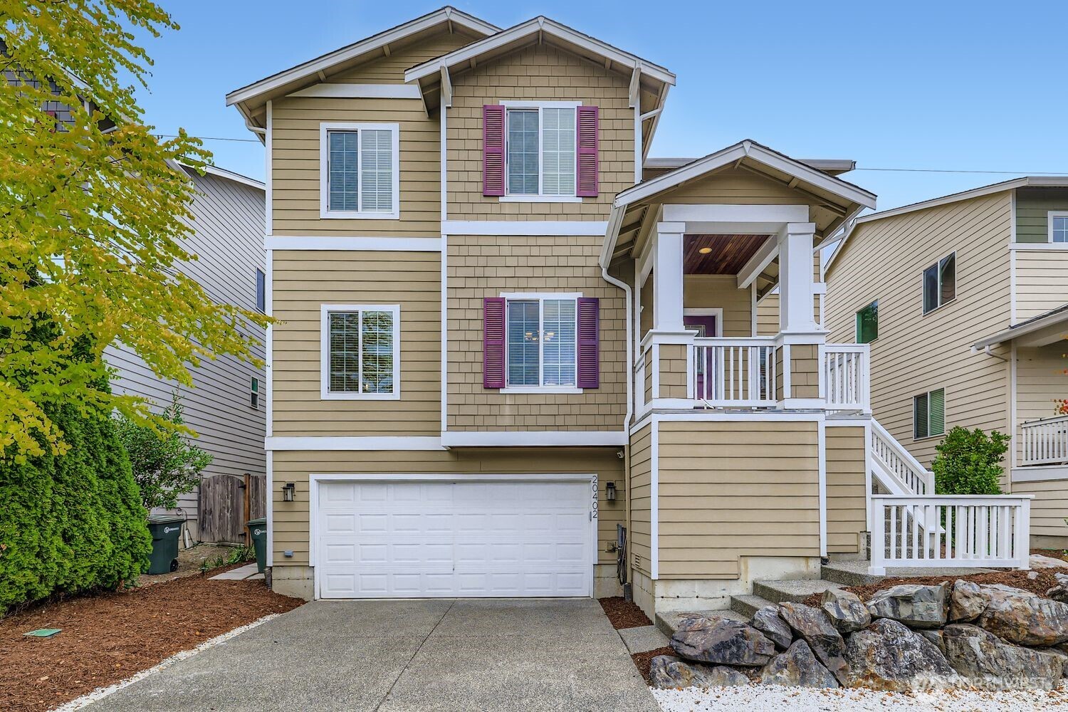 Perched in the desirable Woodridge at North Creek, this beautifully maintained home blends thoughtful design with modern convenience. The main level features wide-plank floors, a bright open layout, gas fireplace, & a chef’s kitchen with granite counters, SS appliances, gas cooktop, walk-in pantry, and smart fridge. A main floor bedroom and full bath offer flexibility for guests or office. Upstairs includes a spacious loft, two more bedrooms, full bath, laundry room, and a large primary suite with sunset views, oversized walk-in closet, dual sinks, and soaking tub. Enjoy central A/C, Level 2 EV charger outlet, 1 gig internet speed, landscaped yard with deck and gazebo, community trails, playground, and easy access to I-405.