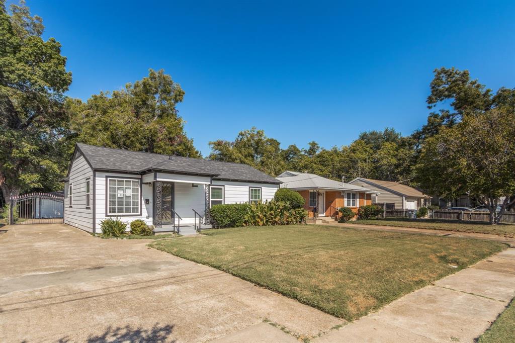 3119 Bertrand Avenue