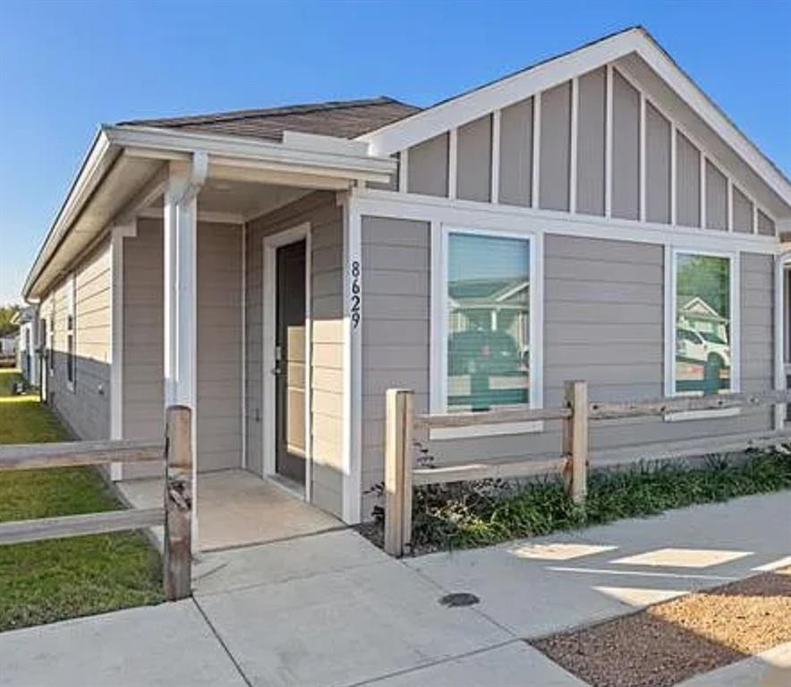 Welcome to this beautiful home with brand new luxury flooring in bedrooms, designer paint, and upgraded toilets. This home offers three bedrooms and two full baths. Built in 2023 and a great Turnkey Investment Property! Tenant is currently living on the property until November 2025. Rent is $2,514 a month.