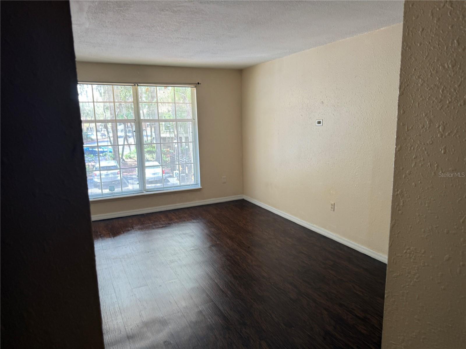 3906 Versailles Drive 3906A